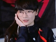 网友神还原Uzi经典造型引爆电竞圈热议