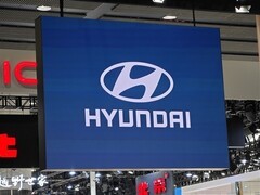 现代汽车2026年在首尔新建公寓试点停车机器人系统