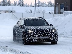 梅赛德斯-AMG GT纯电SUV首发预告：三电机1500马力，2027年上市