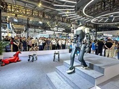 DR02完成变电站实地测试，2026云深处推动全天候人形机器人走向产业一线