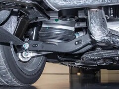 尊界S800旗舰MPV深度试驾：2.0T混动系统诠释高端商务与家庭出行新标杆