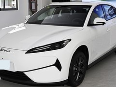 纯电车主三年真实体验：经济性、续航、充电与保值全解析