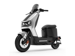 绿源F35-D电动自行车限时特惠3699元