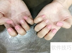 裸粉色美甲清新款式推荐