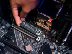 高端电脑攒机必备固态硬盘：三星 9100PRO 卓越之选