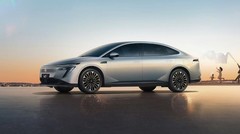 15万买车别瞎买 空间、续航、配置全都要