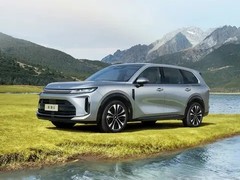 华境S大六座SUV：真三排空间+满员423L后备箱+华为智驾新标杆