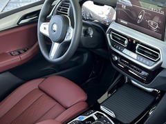 30万预算买什么纯电SUV？南方高温场景，四款车型全面对比