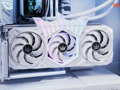 英伟达RTX 5090系列因GDDR7成本飙升启动价格调整