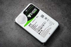 希捷银河Exos M 30TB企业级硬盘评测 无惧AI数据爆发增长