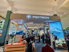 P&E 2026：PGYTECH携众多摄影包新品以及配件产品亮相