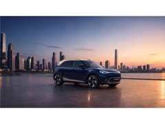 800V高压平台加持，全新一代smart#1实力如何