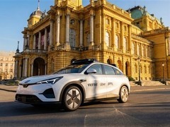 小马智行携手Uber启动欧洲最大Robotaxi规模化部署，2026年拓展至五城