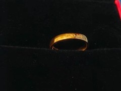 拼多多十周年豪送百克金砖，员工福利再升级引热议