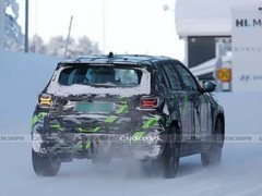 新款Jeep Avenger谍照曝光：CMP平台升级，外观内饰优化亮相