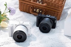 双十一买微单看这篇就够了！佳能R50V直播美颜、追焦快，赠品多到想不到