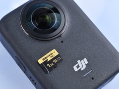 全景相机绝佳搭档，致态PRO专业高速存储卡让大疆 Osmo 360创作无忧