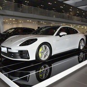 百万级豪华轿车大乱斗：四款旗舰谁懂你的驾驶哲学