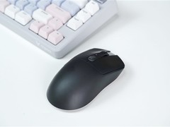 小米电竞鼠标2发布：58g轻量化设计+40000DPI+8KHz双模，售价399元