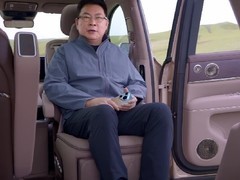 问界M9 Ultimate正式上市：800V三电+全主动悬架，售价64.98万元