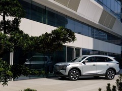 想买10万左右的混动SUV，兼顾空间大又省油的有哪几款