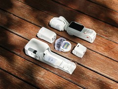 影石 Insta360 Luna Ultra 体验：除双摄外，聊聊这台相机的创作感受