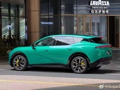 小鹏MONA L05实车曝光：中型纯电/增程SUV，售价约15万元