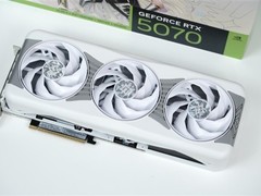 影驰RTX 5070星曜LUNA OC显卡发布：白装美学+GDDR7+DLSS 4全能旗舰