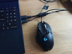 微星笔记本电源口设右侧引鼠标线缠绕争议
