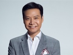 小米股价跌破40港元，单日回购超5亿创纪录