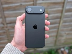iPhone Air引领eSIM无卡化浪潮，中国手机市场加速迈向纯eSIM时代