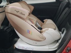 2026新生儿安全座椅推荐哪款？五大热门型号真实横评与选购攻略