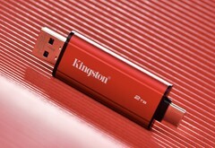 金士顿Dual Portable双接口移动固态硬盘评测：优盘身形，固态实力