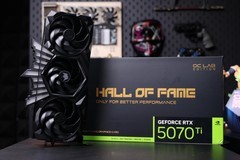 影驰RTX 5070 Ti HOF OC LAB黑魂X 纯黑哑光，旗舰性能