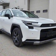 30万内紧凑SUV推荐：丰田RAV4到极氪X，五款实力车型全解析