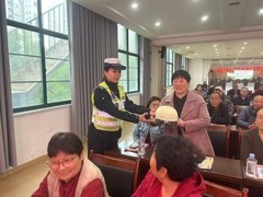 深耕社区安全科普 九号电动车携手河南周口商水县交警给社区送安全知识