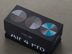 雷鸟Air 4 Pro亮相：轻量化设计，融合科技与时尚