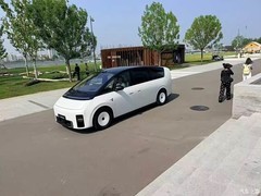 理想MEGA实车曝光：激光雷达+后轮转向，续航710km，动力与设计全面升级