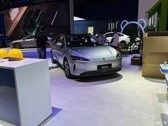 捷达首款纯电SUV M6成都车展首发，2026年下半年上市