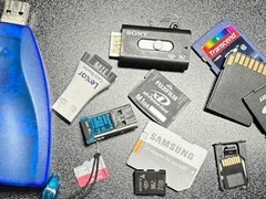 日本评选最小存储卡：SmartMedia卡512KB夺冠