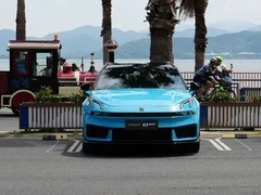 领克07GT正式亮相：首款插混四驱高性能旅行车
