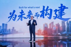 从“能用AI”到“跑得动AI”：戴尔科技如何重新定义AI PC的设备端算力