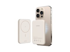 绿联5000mAh磁吸无线充电宝