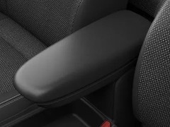 丰田2026款YARIS发布：芥末黄特别版亮相，配置升级但不换代