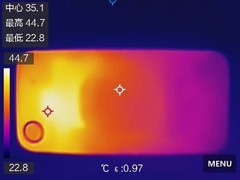 iPhone Air游戏实测：轻薄旗舰能否战胜崩铁黄金时刻？