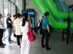 食品饮料代表企业齐聚海尔，共探中央空调“灯塔”方案