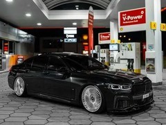 宝马7系降价35万起引热议，新车二手市场双旺