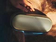 哈曼卡顿Luna2防水蓝牙音箱直降585元