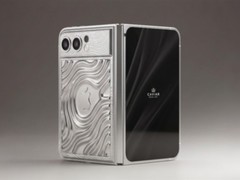 Caviar发布液态金属折叠屏iPhone Ultra定制机，925纯银打造全球仅17台