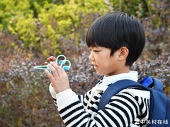 JBL JUNIOR FREE开放式无线颈挂儿童耳机一周体验：孩子安心，家长放心